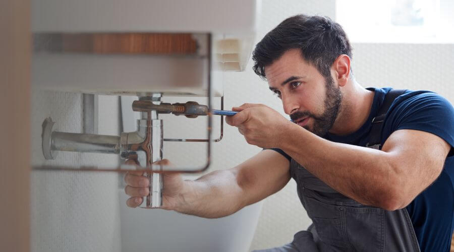 Expert burst pipe repair services in Lake Preston, SD